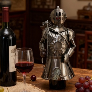 SYLVAN Knight - Botellero de Hierro Forjado Vintage, Soporte para Botellas de Vino de Metal, Escultura Artística Creativa, Soporte para Vino para Decoración del Hogar o <span class=keywords><strong>Bar</strong></span> - Product Image 1