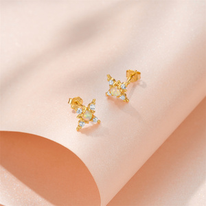 Pendientes de Plata S925 con Ópalo en Forma de Estrella de Ocho Puntas y Piedra Central, Estilo Lujoso y Moderno para Mujer - Product Image 3