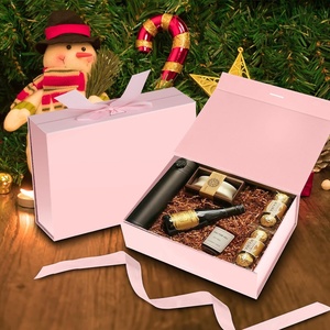 Hot Sale High Quality Fancy Sturdy Reusable Shipping Box Custom Magnetic Floding <b>Gift</b> Box With Customized Logo - Product Image 5