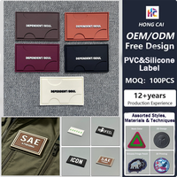 Étiquette en silicone/PVC tendance en gros, style doux au toucher, logo personnalisé pour vêtements et accessoires pour jeunes