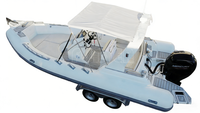 Bateau pneumatique rigide de luxe de 6,8 m en Hypalon PVC, coque en fibre de verre à fond en V profond, console centrale stable, pont en teck, yacht sportif RIB