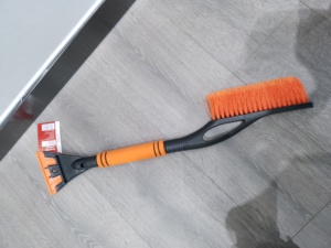 <span class=keywords><strong>Ice</strong></span> <span class=keywords><strong>scraper</strong></span> Nhà cung cấp Trung Quốc Mùa đông làm sạch tuyết quét xẻng bàn chải cho xe - Product Image 5