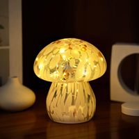 Lampe de table LED moderne au design champignon blanc, lumière blanc chaud 2700K, verre central, alimentation par batterie, pour chambre à coucher, chevet, IRC 80