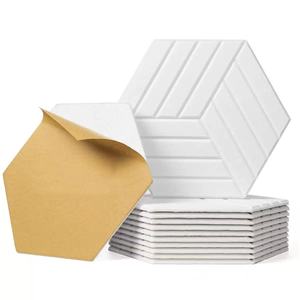 Panneau acoustique moderne en fibre de polyester, hexagonal à fentes, adapté aux salles de conférence, hôtels, auto-adhésif pour mur - Product Image 6