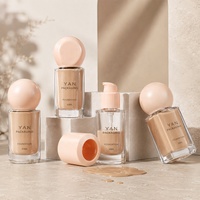 YAN Packaging – Flacon pompe carré transparent en verre de 30 ml avec bouchon à bille mat nude en plastique pour fond de teint et sérum visage