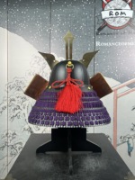 Réplique authentique de casque de samouraï, ornement frontal doré et argenté, Kabuto en métal violet, taille adulte, pour fête à thème, exposition