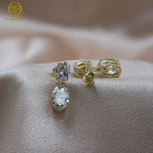 Pendientes Clásicos de Corte Ovalado, Personalizados en Oro de 10K, 14K o 18K, con Dos Diamantes, Diseño de Lujo, Certificación IGI, Color D, Claridad VVS, Diamante de Laboratorio - Product Image 2
