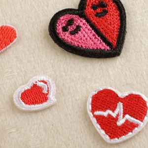 Stock Iron on Backing Cute Mini Embroidery <b>Red</b> Heart love Valentine Patch for Luggage Tag Bag Decoration - Product Image 4