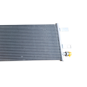 Pièces de performance automobile Pièces de rechange pour voiture Radiateur de <span class=keywords><strong>batterie</strong></span> automobile pour <span class=keywords><strong>Mercedes</strong></span> Benz GLS167 OE .1675000400 - Product Image 5