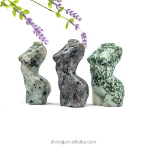 Vente en gros de quartz rose naturel de 2 pouces, corps féminin sculpté à la main, sculpture de <span class=keywords><strong>femme</strong></span> nue, agate mousse Reiki pour décoration - Product Image 2