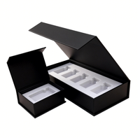 Boîte cadeau en carton noir avec fermeture magnétique, logo personnalisé, luxe, faite à la main, avec insert en mousse EVA
