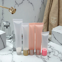 Vente en gros de tubes à presser pour gloss à lèvres, contenants pour rouge à lèvres, emballages cosmétiques 10.15. Tube de gloss à lèvres en plastique compressible de 20 ml