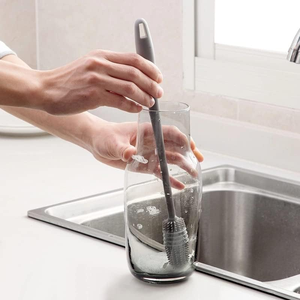 Palanca de Maniobra Larga 360 °   Cepillo de Esponja para Limpiar Botellas de Leche, Licuadoras y Cristalería, Herramienta de Limpieza Profunda que No Raya - Product Image 5