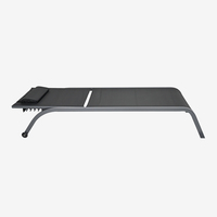 Silla Reclinable Ajustable para Exteriores con Reposacabezas y Ruedas Delanteras, Estructura Metálica, para Patio, Piscina y Jardín