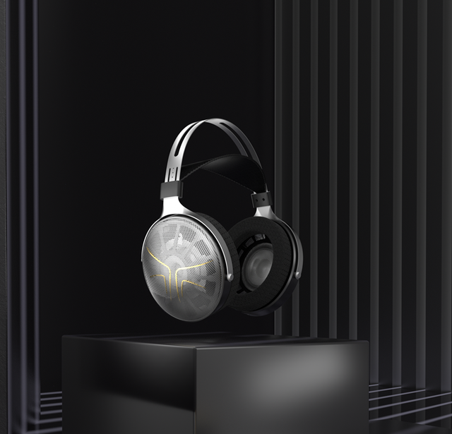 Head-mounted Wired Headset Mobile Gaming Headphones Singing Recording Monitoring Microphone Headset