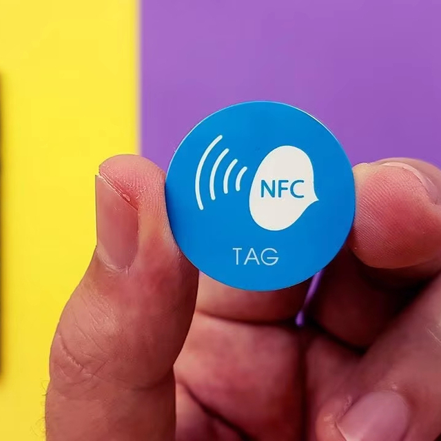 RF F08 PVC Printable RFID Smart Tag NFC Chip 13.56MHz Mini Tag Waterproof Adhesive Sticker Hotel Payment Customized Logo Label