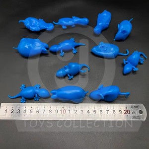 Novedoso Juguete Antiestrés Blandito de TPR, Set de Catapulta y Resortera para Niños, Figuras de Animales Elásticas y Pegajosas, Regalos para Máquinas Expendedoras de Cápsulas - Product Image 2