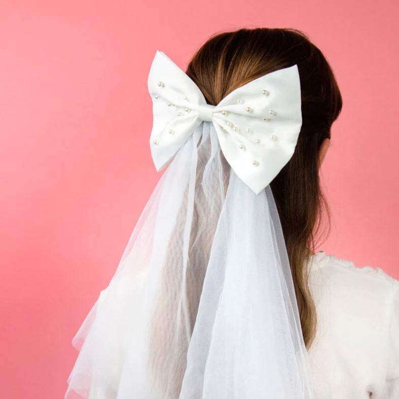 New Ins Bow Pearl Veil Women Bridal Wedding Veil Headdress Wedding Dress Photo Studio Photography Props Manufacturer