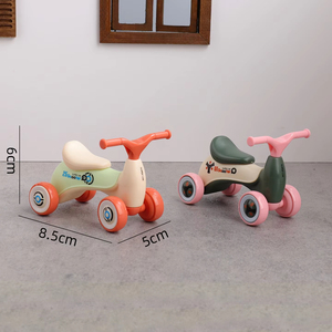 Istaride Mini Vélo d'Équilibre Unisexe à 4 Roues, Jouet Porteur Économique pour Enfants de 2 à 4 Ans avec Fonctionnalités de Sécurité pour les Jeunes Enfants - Product Image 1