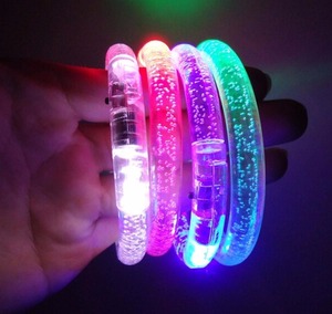 Günstiges LED-Blinkarmband Kostenlose Probe Glow in <span class=keywords><strong>the</strong></span> Dark-Armband - Product Image 6