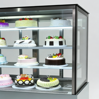 Vitrine à gâteaux de luxe avec cadre doré à 3 niveaux, ouverture frontale et design personnalisé