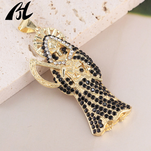 Nuevo Dije del Ángel de la Muerte con Aureola Pequeña y Diamantes, Bañado en Oro Amarillo de 18K, Joyería de la Santa Muerte la Parca para Ocasiones de Fiesta - Product Image 6