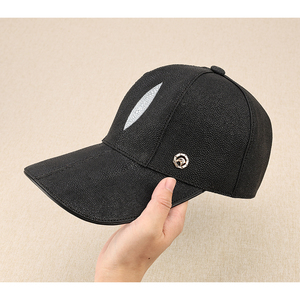 หมวกเบสบอลหนังแท้คุณภาพสูง ZENOS กันน้ำ พิมพ์ลายโลโก้โลหะสุดพิเศษ เหมาะสำหรับกีฬากอล์ฟและการเดินทาง - Product Image 4