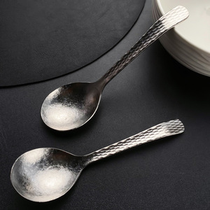Cuchara de titanio puro con textura martillada, cabeza grande, ligera, ecológica, para hotel, hogar, camping al aire libre - Product Image 2