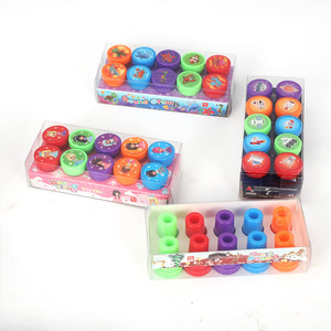 10 boîtes <span class=keywords><strong>de</strong></span> sceau <span class=keywords><strong>de</strong></span> louange créatives mignon dessin animé <span class=keywords><strong>animaux</strong></span> sceaux en plastique maternelle enseignant récompense timbres pour les enfants - Product Image 4