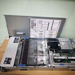 Serveur en rack ProLiant DL580 Gen11 8SFF 4U avec processeur Intel Xeon Gold 5222, 64 Go de mémoire, MR416i-o, alimentation 1600 W, en stock - Product Image 6