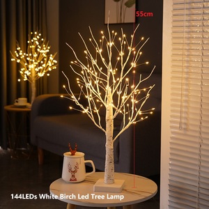 Lampe de table en plastique <span class=keywords><strong>LED</strong></span> éclairée en forme de <span class=keywords><strong>bouleau</strong></span> blanc de 55 cm, 144 <span class=keywords><strong>LED</strong></span> blanc chaud, branches artificielles, décoration intérieure de Noël - Product Image 1