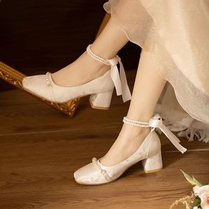 Nouvelles Chaussures Plates Mary Jane Style Français Été-Automne 2026, Tendance Rétro Britannique à Semelle Épaisse en Cuir, Modèle Bloc à Enfiler - Product Image 1
