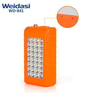 Trung Quốc nhà máy bán buôn di động có thể sạc lại cắm trại đèn lồng sạc LED Đèn khẩn cấp - Product Image 4