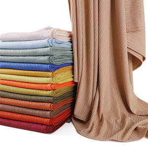 Bufanda larga de algodón con rosca de Color sólido para otoño de alta calidad, <span class=keywords><strong>Jersey</strong></span> de gasa, chal a rayas para <span class=keywords><strong>mujer</strong></span>, Hijab fino para <span class=keywords><strong>mujer</strong></span> - Product Image 1