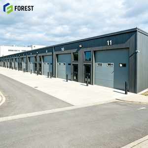 Entrepôt commercial en acier préfabriqué durable et résistant aux intempéries, grande structure à travée libre préfabriquée - Product Image 1
