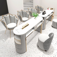 Ensemble table et chaise de salon de beauté de luxe moderne blanc et or avec plateau double en marbre et tiroirs, design multifonctionnel pour spa