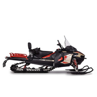 Odes AlpineCross 1000 Pro Moto de neige 1000 cm³ Moteur 4 temps 1000 cm³ 4 cylindres Puissance 1000W Matériaux en acier Capacité de montée 30°