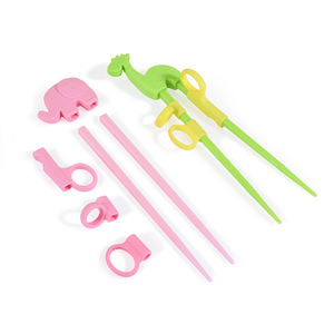 Logotipo OEM que hace <span class=keywords><strong>palillos</strong></span> <span class=keywords><strong>de</strong></span> plástico para niños y bebés <span class=keywords><strong>de</strong></span> grado alimenticio, coreano, chino, japonés, respetuosos con el medio ambiente - Product Image 1