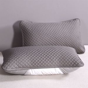 <span class=keywords><strong>Taie</strong></span> d'<span class=keywords><strong>oreiller</strong></span> matelassée moderne en fibres chimiques pour adultes, avec couche isolante protectrice, <span class=keywords><strong>anti</strong></span>-huile, <span class=keywords><strong>anti</strong></span>-salissures et <span class=keywords><strong>anti</strong></span>-acariens pour hommes - Product Image 1