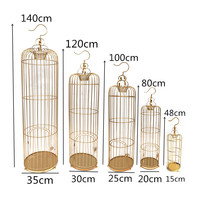 Cage à oiseaux en fer ornemental accessoire décoratif ornement de fenêtre floral doré décoration en métal souple pour la maison