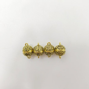 Electroplated Alloy Round <b>Ball</b> Magnetic Clasp For Necklace Making DIY Jewelry Accessories <b>Sphere</b> Shape Plated Finish - Product Image 4