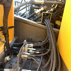 Excavadora Hidráulica de Orugas Volvo EC210BL Usada, Año 2013, Cucharón de 0.9m, Peso Operativo de 20500kg, Componentes de Bomba de Motor Principal, Precio Bajo - Product Image 2