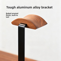 Support pour casque en bois de noyer, base antidérapante, capacité de charge stable, adapté à la plupart des modèles de casques, support en bois