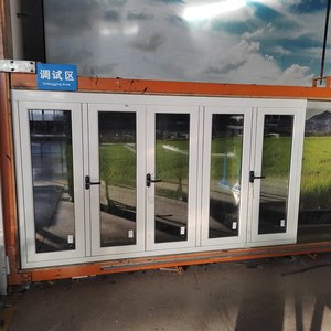 Fenêtre pliante horizontale en aluminium Meidoor AS2047, double vitrage, à rupture de pont thermique, pour balcon, style accordéon australien. - Product Image 6