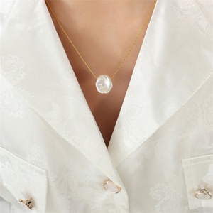 ที่นิยม INS เครื่องประดับสแตนเลสสร้อยคอจี้มุกชุบทองไม่สม่ำเสมอ - Product Image 2