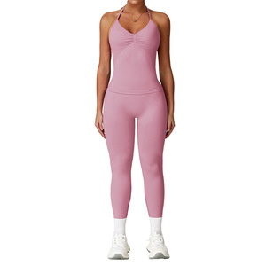 Conjunto de Yoga sin Costuras Disko Sport, Top Halter Ajustado con Efecto Push-Up, 2 Piezas, Color Sólido, Ropa Deportiva para Mujer TZ5065 - Product Image 3