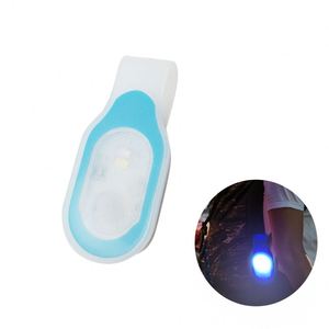 Lampe LED magnétique en silicone avec logo personnalisé, 1 LED rouge et 1 LED blanche, 3 modes pour la course nocturne, le jogging, le marathon, équipement de course, vente en gros OEM - Product Image 1