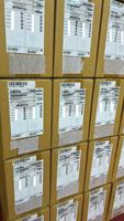 Kartu RAID Server Baru 9560-8i 8 Port Internal PCIe 4.0 X8 12Gbps SAS SATA NVMe JBOD RAID 0 1 10 SDS 240 Perangkat 4GB Cache