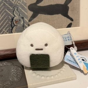 Llavero de Peluche con Forma de Mini <span class=keywords><strong>Onigiri</strong></span> Kawaii, Muñeco de Peluche Suave de Bola de Arroz Japonesa, Colgante para Bolsa, Decoración y Regalo Novedoso - Product Image 3