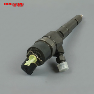 หัวฉีดคอมมอนเรลดีเซล 0445110213 รุ่น 55198219 สำหรับ Alfa Romeo 159 166 Brera Fiat Croma Lancia 2.4 JTD JTDM - Product Image 3